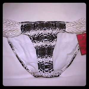 ❗3/$18❗🍁 Candie's sm bottom